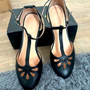 Black Chase + Chloe Cambridge Pumps size 8 with 2” heel.